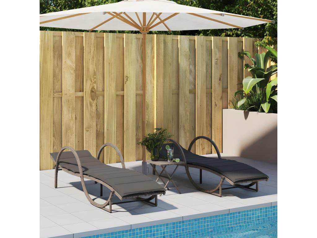 Set of 2 sun loungers with table, grey woven resin