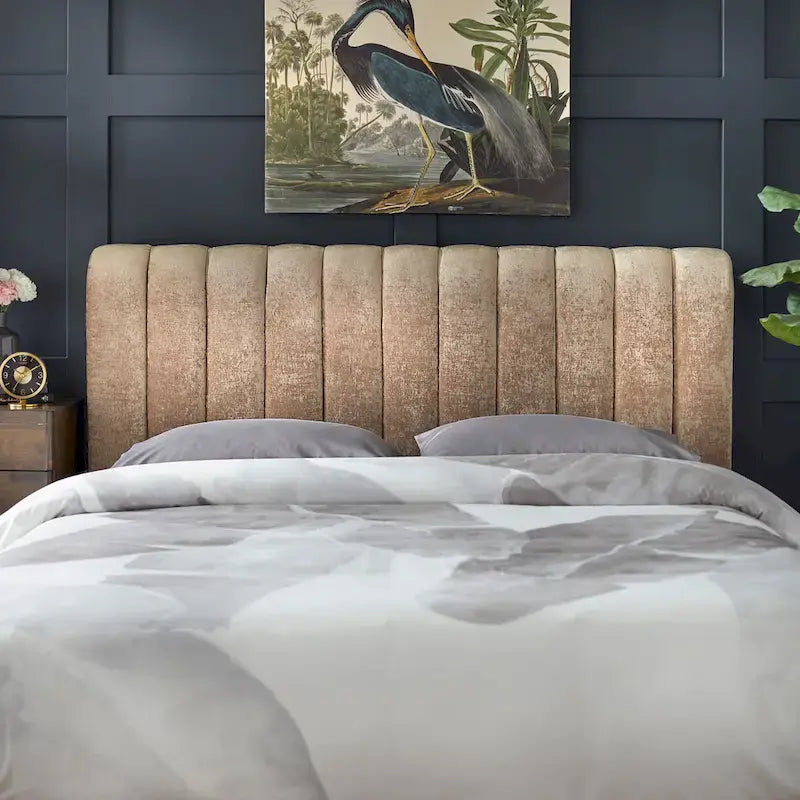 Lifestorey Teagan Channel-tufted Queen Bed